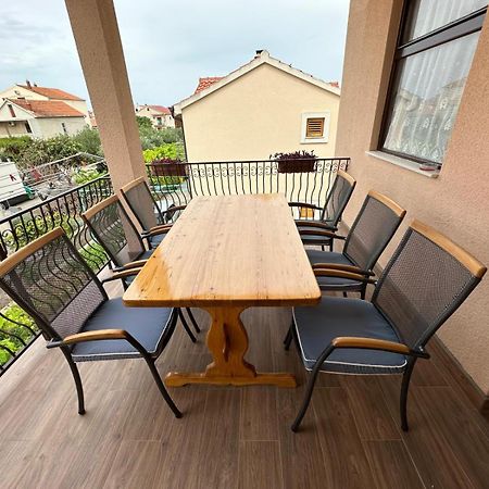 Apartment Ana Бетина Экстерьер фото